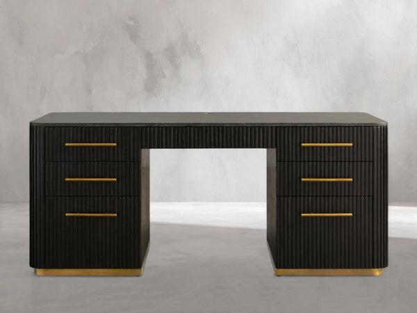 01 aad28dfc 12fc 43dc 94d1 fe89436e92c5