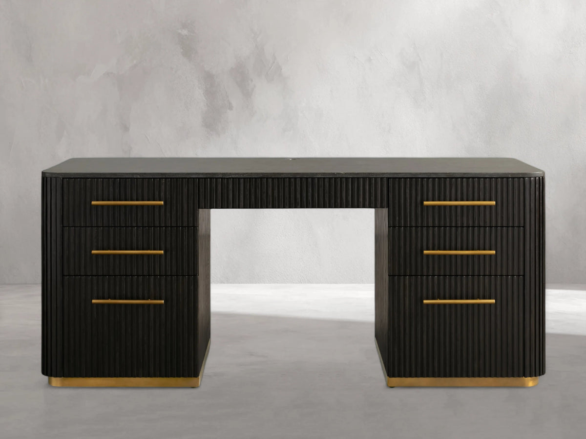 01 aad28dfc 12fc 43dc 94d1 fe89436e92c5