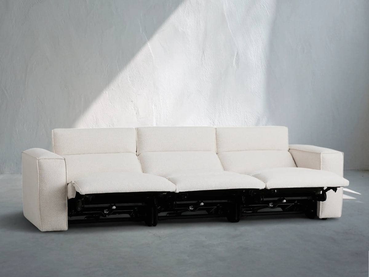 04 d42a33d6 1ea0 47fa ae34 6e87a38d7c37