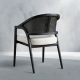 04 5d9ead4e 887f 46ef 9989 f7eed3ce789b