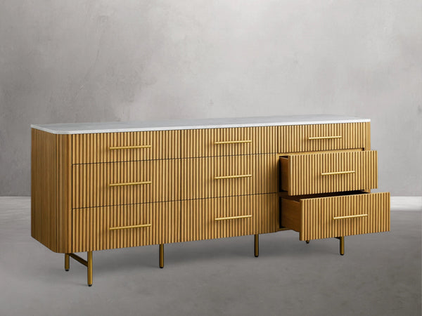 05 b7eb0dd6 c282 4172 88cf 615f826ef73a