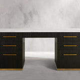 06 e52c7185 143c 4a0f 92d2 19daf1ba948f