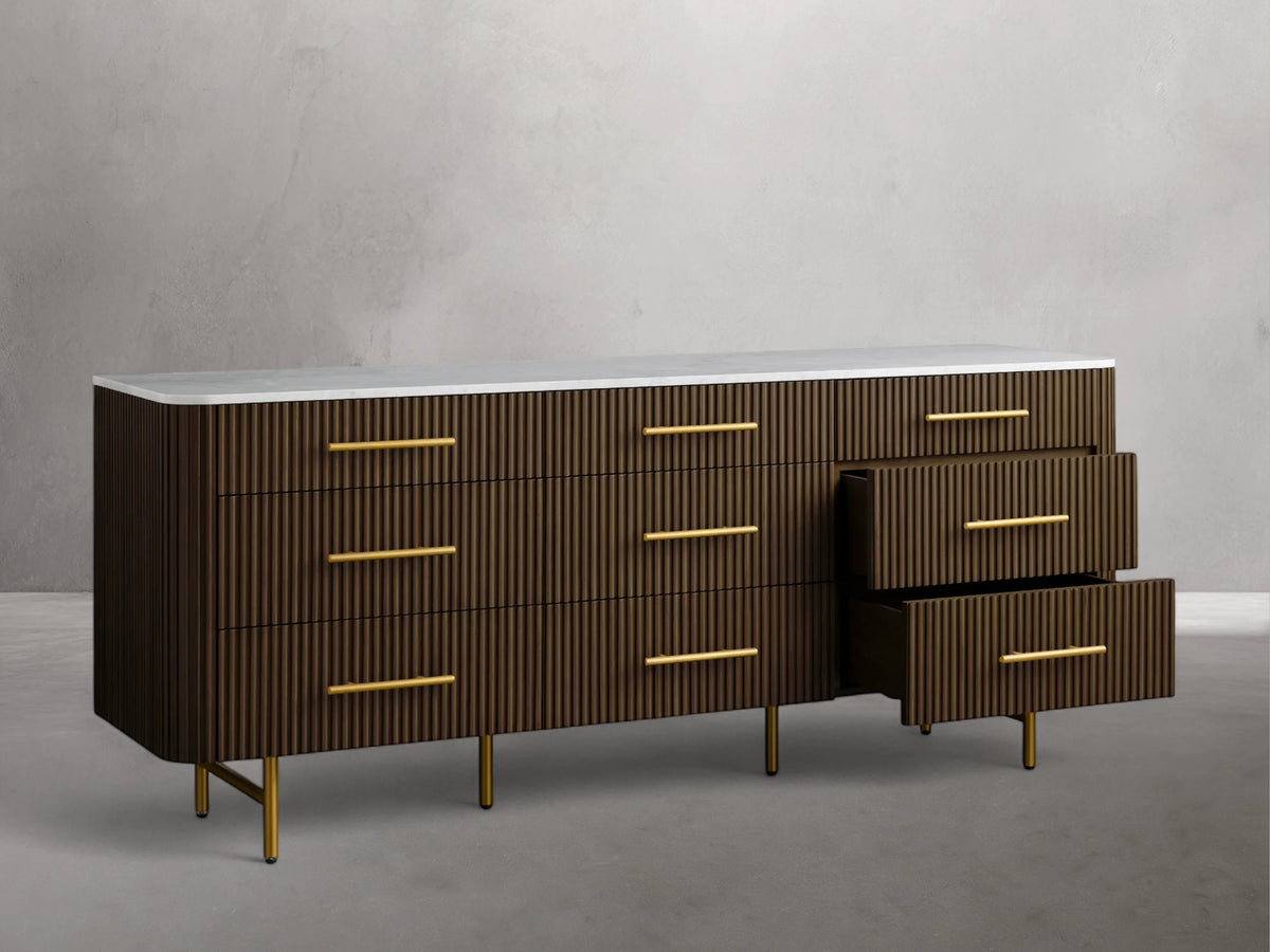 11 a4b745d7 c47e 4695 be9f 49868b3843e9