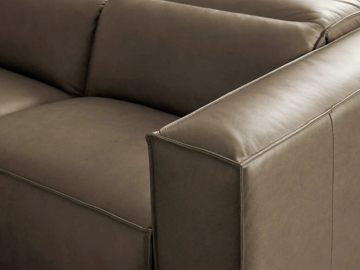 15 6e64dd5c c11b 4982 85b1 88aafd6bc3ee