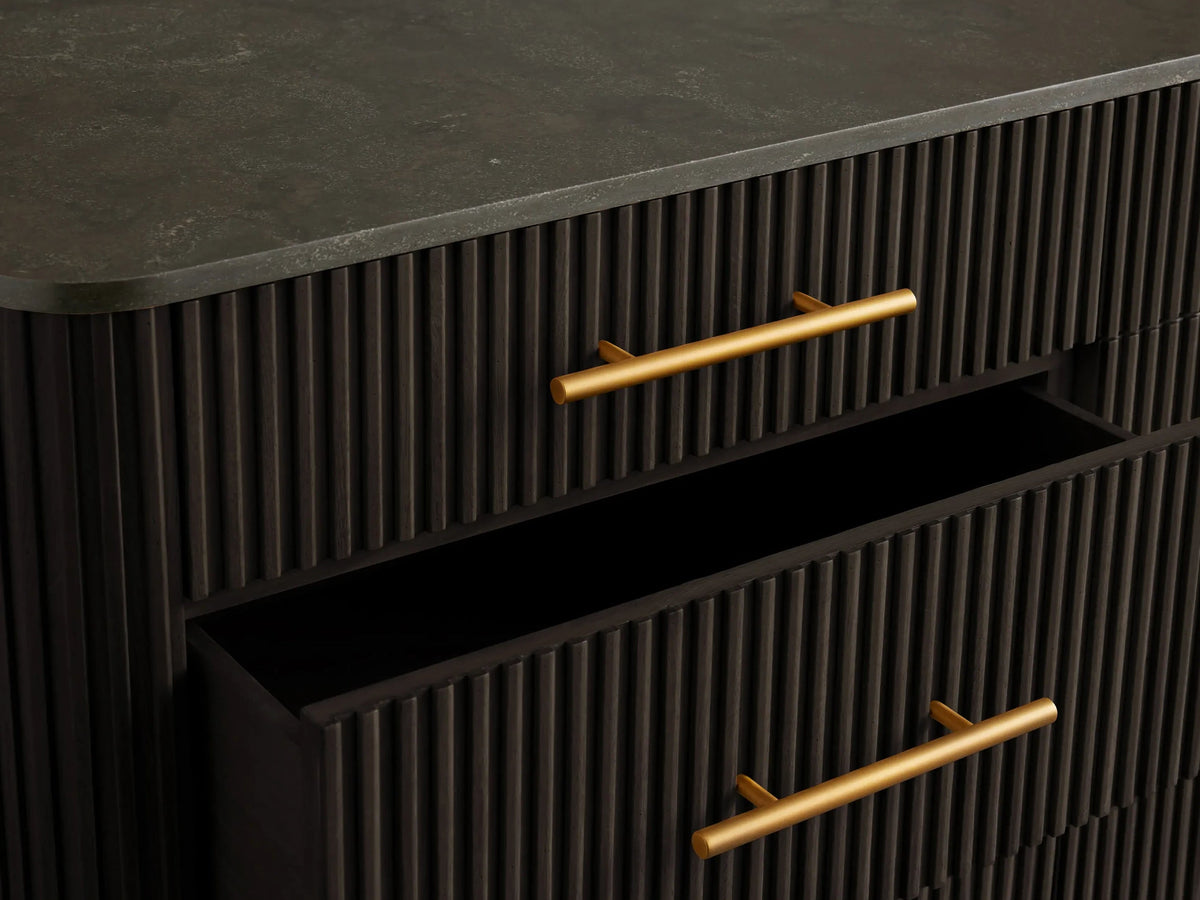 15 cc4b8ec4 5eda 4e36 98ec 7001c7e394a8