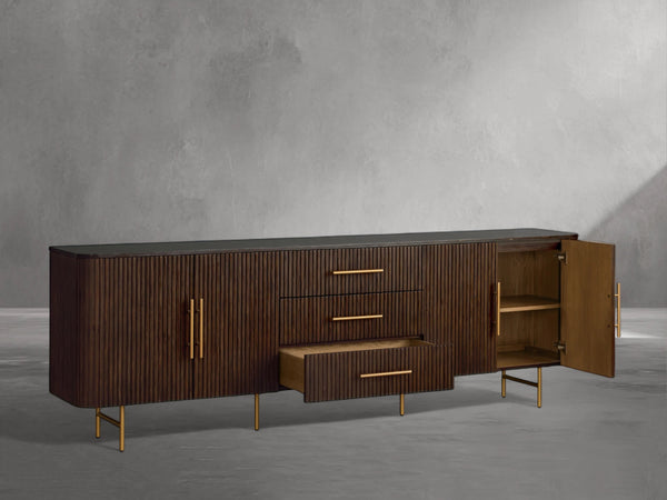 17 d3956357 888b 421c a137 f7ecc6fbd97c