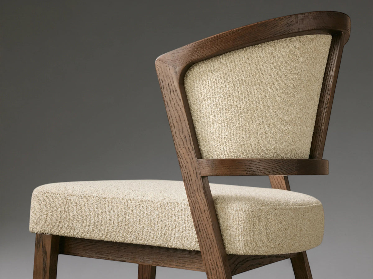 19 4aaacca7 0455 4651 b059 62482b99de4b