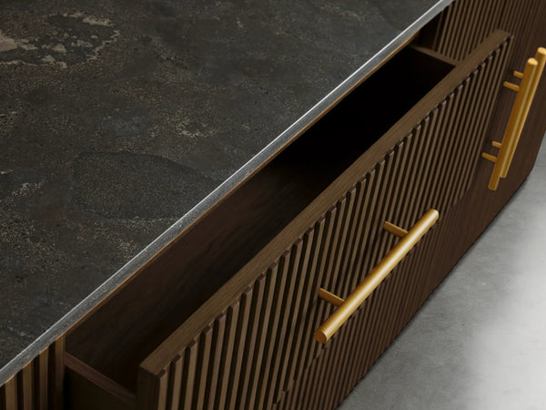 19 7acc1b17 a610 417d 8ca1 3dd98da73f70