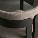 20 4a7a73fb 8b33 4c48 ad72 978038574819