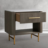 23 06f8857b 7e7a 4abe b598 2e928b2a47d0