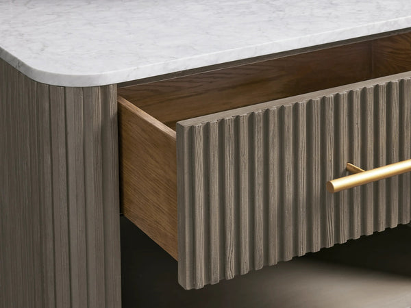 24 dee24bbd 52f0 4725 81fe 3b36b829b8f8