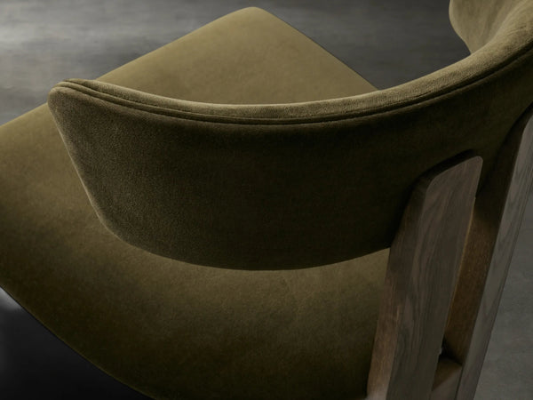 24 d590c7de d9f3 41d3 90c2 6852a4af5138