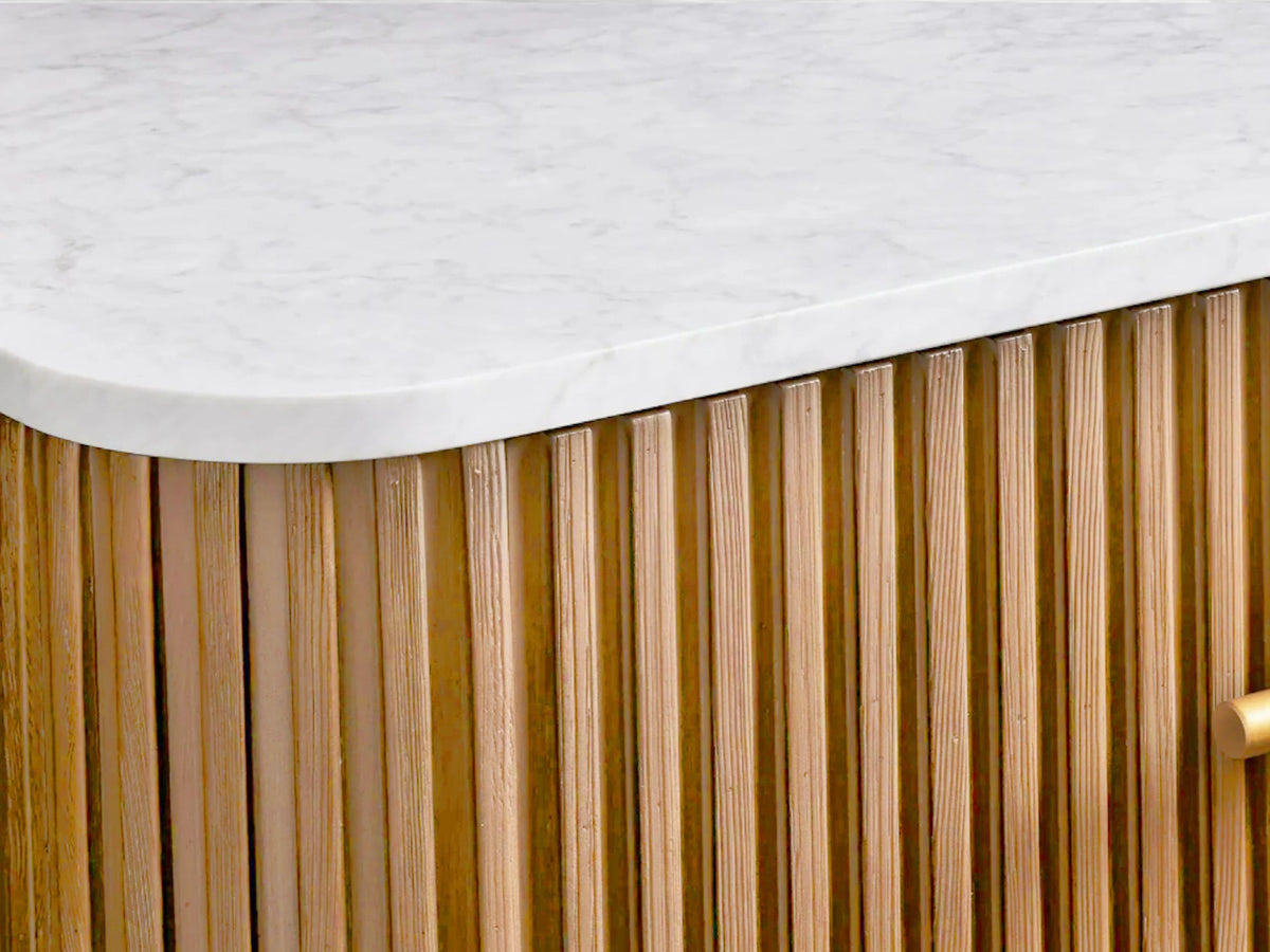 27 244072e6 2dd6 4c21 a030 7eb33769adad