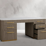 37 34618117 79a5 4d9e 90b4 47aee06007e7