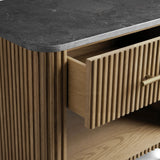 39 3153d755 18f9 4d06 bc0c 2fff177a5282