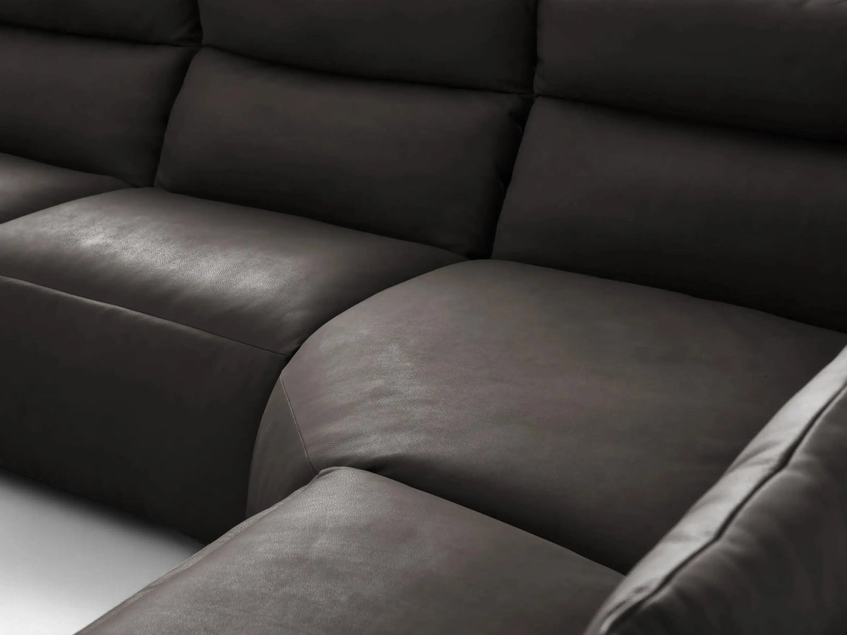 A7 3b1b9a48 77bb 4421 bed8 9959a662bb83