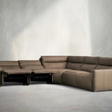 B5 26b6b817 1196 4aac 960d f2886388ab18