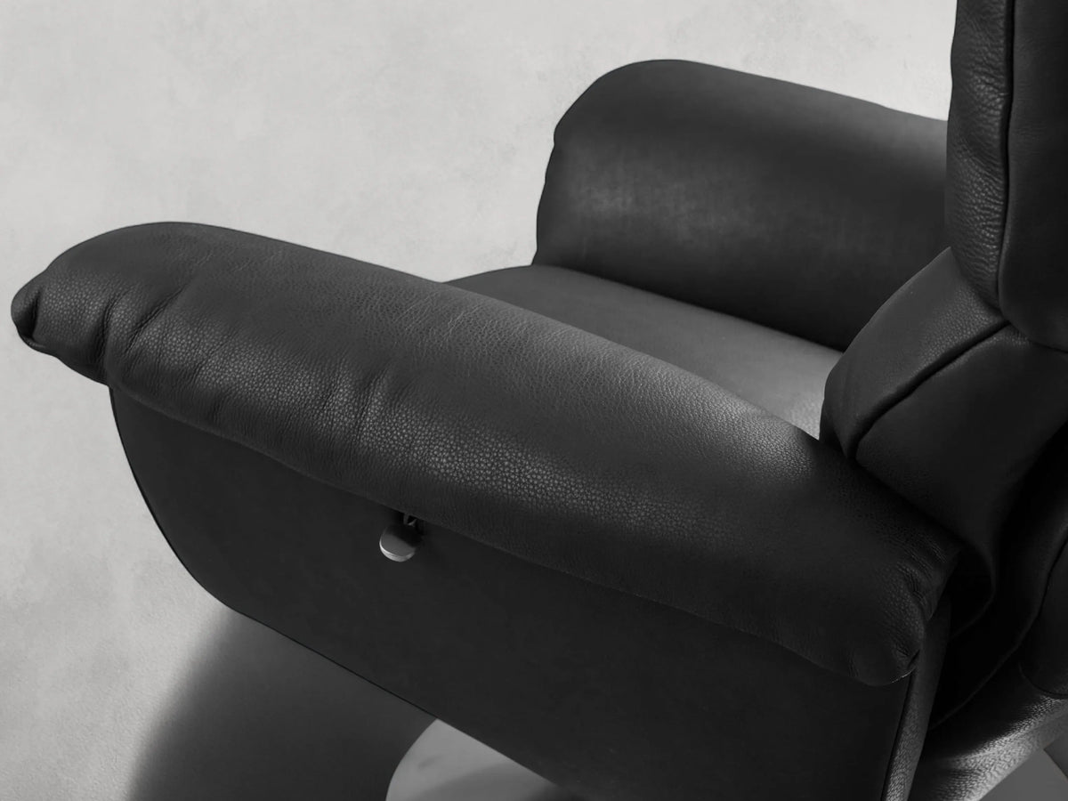 D6 e74e653b e7a8 40de b422 013d52e8e7b7